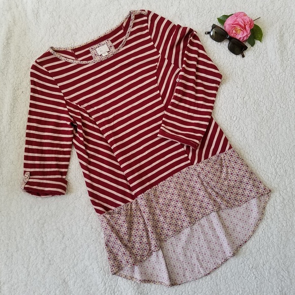 Anthropologie Tops - Anthropologie Postmark Fairly Burgundy Tunic Top